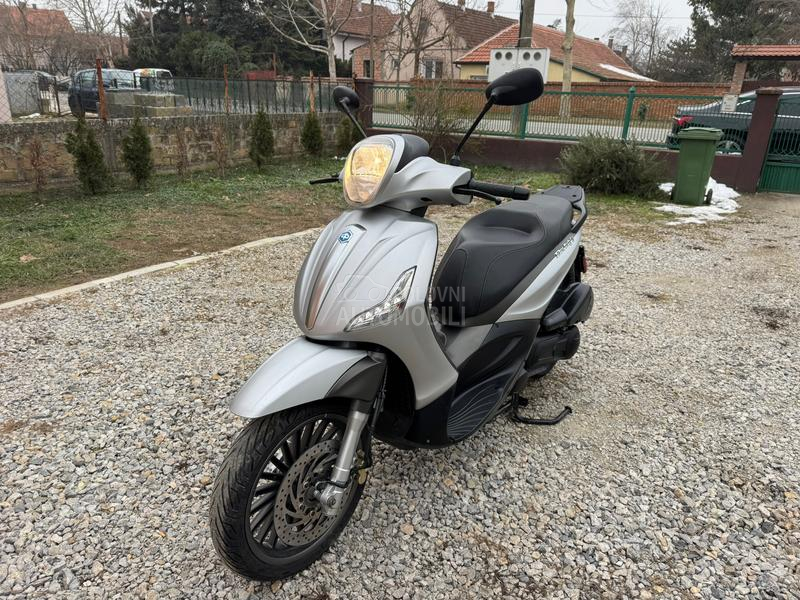Piaggio beverly 300