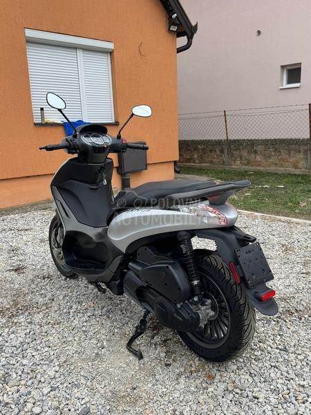 Piaggio beverly 300