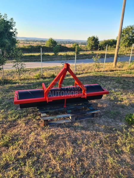 Efe Valjal 2m i 2.5m