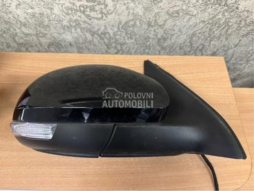 Desni retrovizor za Volkswagen Tiguan od 2008. do 2014. god.