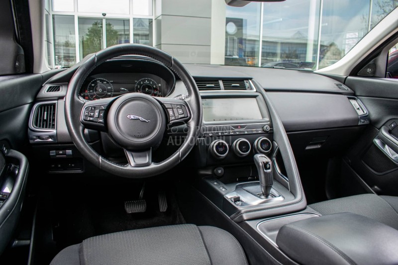 Jaguar E-Pace 