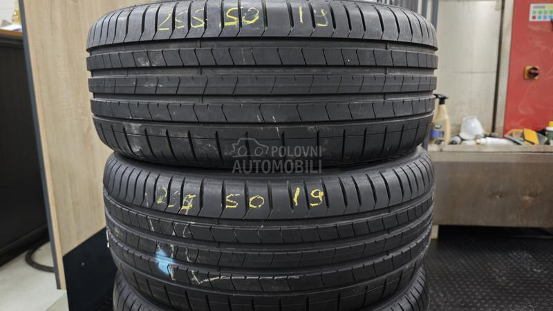 Pirelli 255/50 R19 Letnja