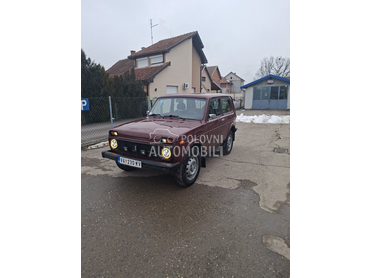 Lada Niva 