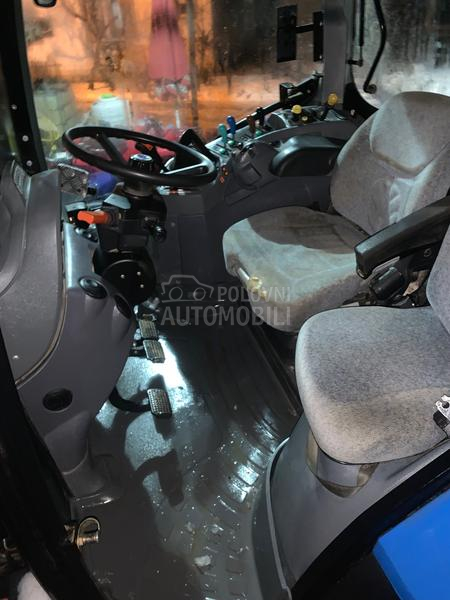 New Holland TS 125 A