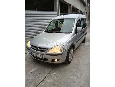 Opel Combo 1.6