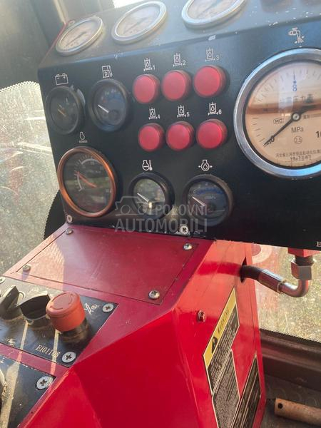 Ditch Witch DDW 20/08 podbušivač