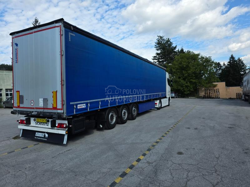 Schmitz CARGOBULL