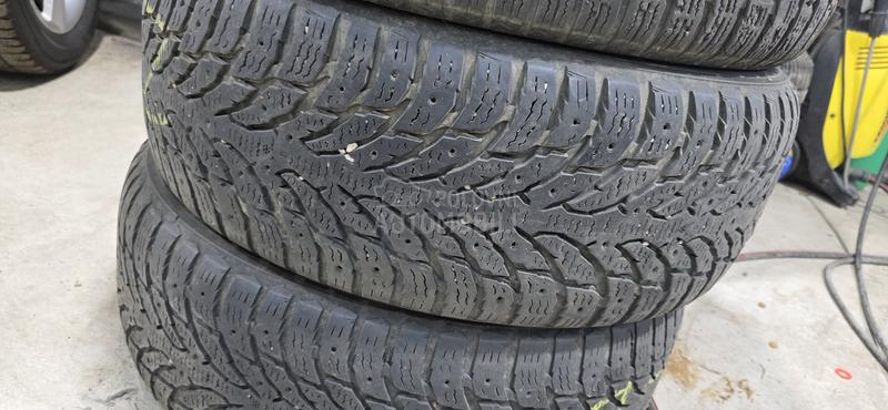Nokian 235/55 R19 Zimska