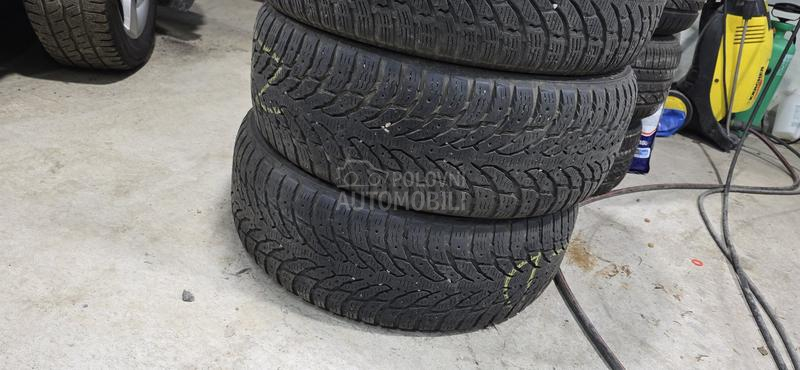 Nokian 235/55 R19 Zimska