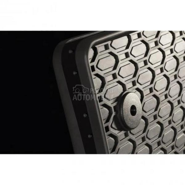 Tipske gumene patosnice