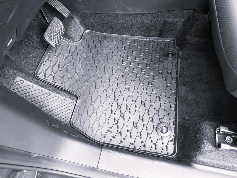 Tipske gumene patosnice