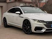 Volkswagen Arteon R line/Pano/DCC/Virt