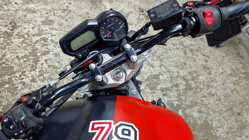 Yamaha FZ6
