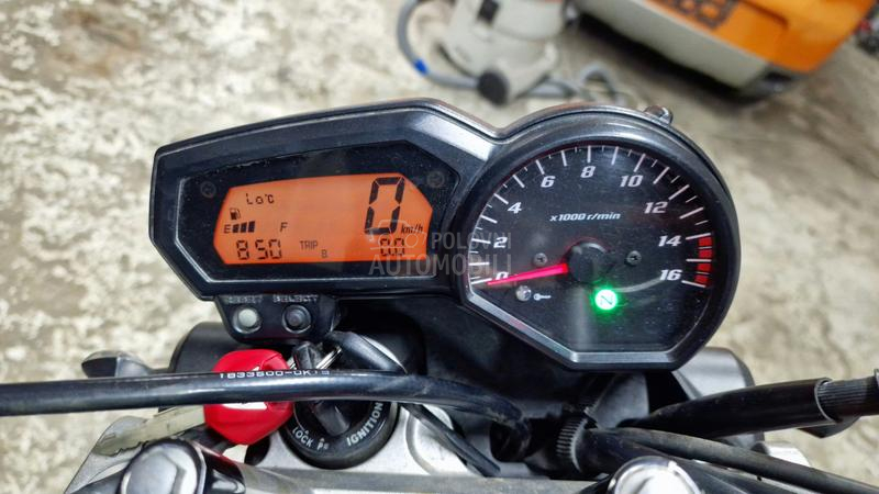 Yamaha FZ6