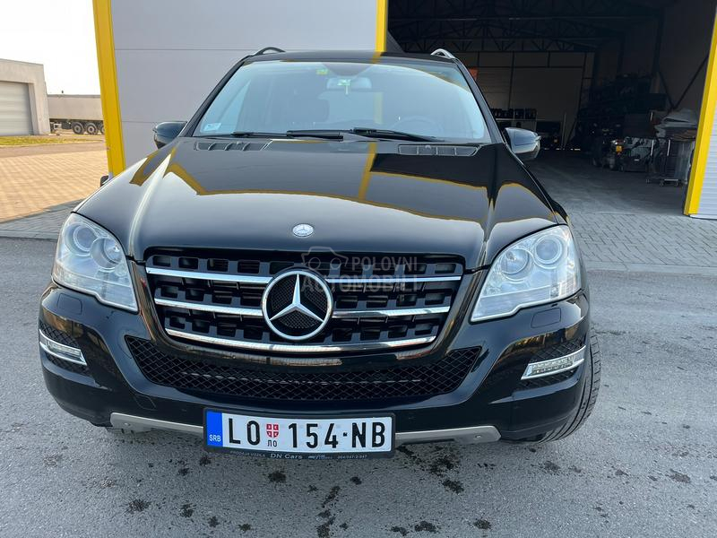 Mercedes Benz ML 320 