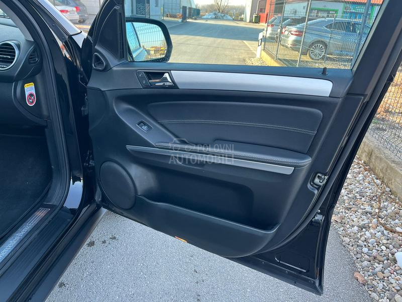 Mercedes Benz ML 320 