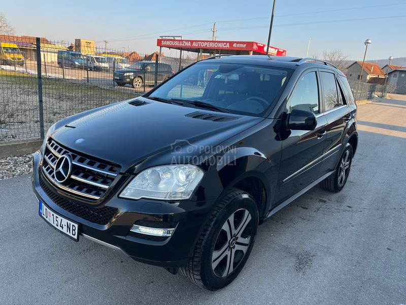 Mercedes Benz ML 320 