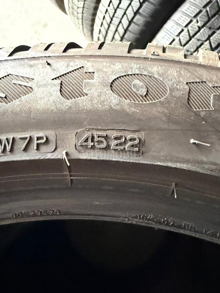 Firestone 255/45 R19 Zimska