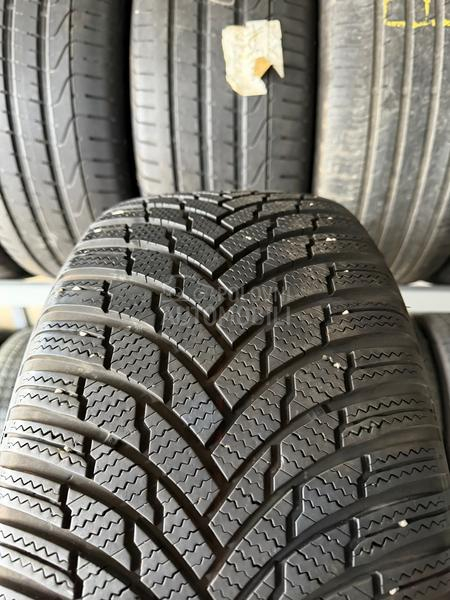 Firestone 255/45 R19 Zimska