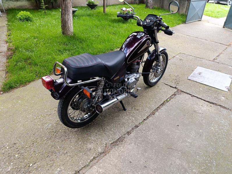 Yamaha sr