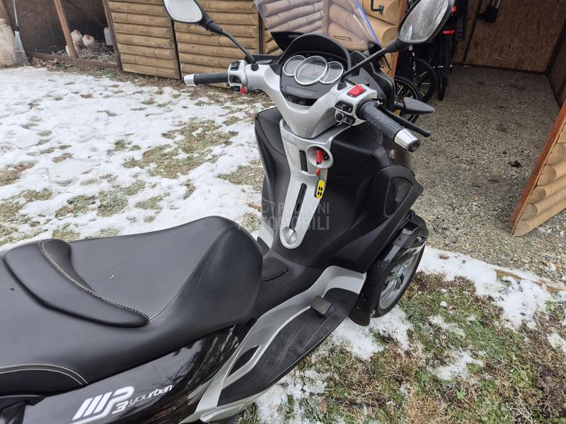Piaggio mp3
