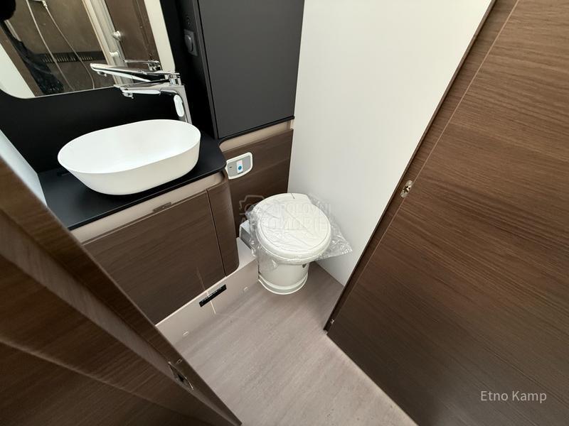 Adria Sonic Supreme 700 DL