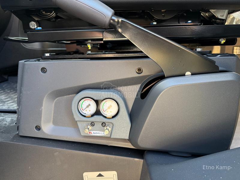 Adria Sonic Supreme 700 DL