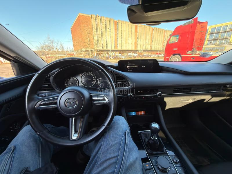 Mazda 3 2.0