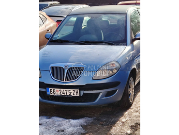 Lancia Ypsilon 1.2. 16v