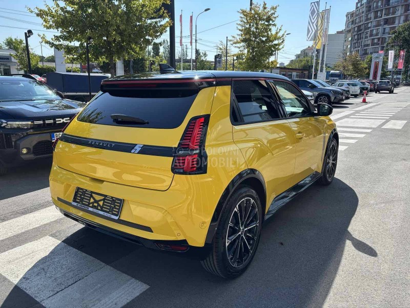 Renault 5 E-Tech Iconic 150hp