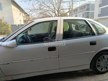 Opel Vectra B 1.6