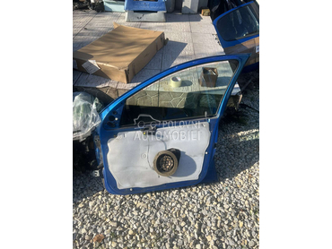 Prednja desna vrata za Peugeot 206