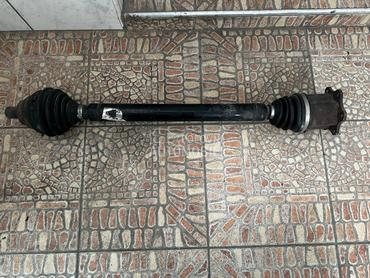 Desna poluosovina Passat B8 za Volkswagen Passat B8 od 2015. do 2020. god.