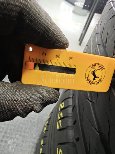 Continental 255/50 R19 Letnja
