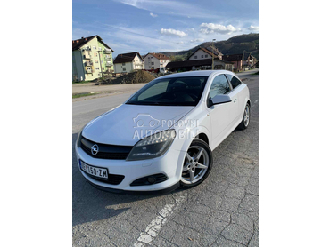 Opel Astra H 1.7