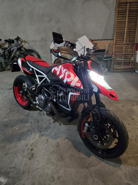 Ducati HYPERMOTARD