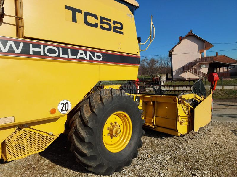 New Holland TC 52