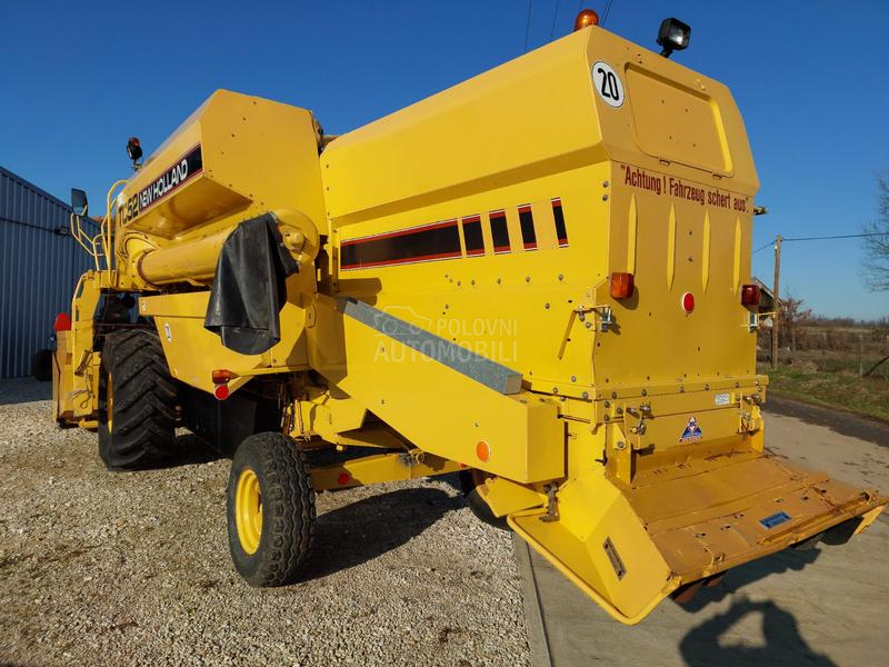 New Holland TC 52