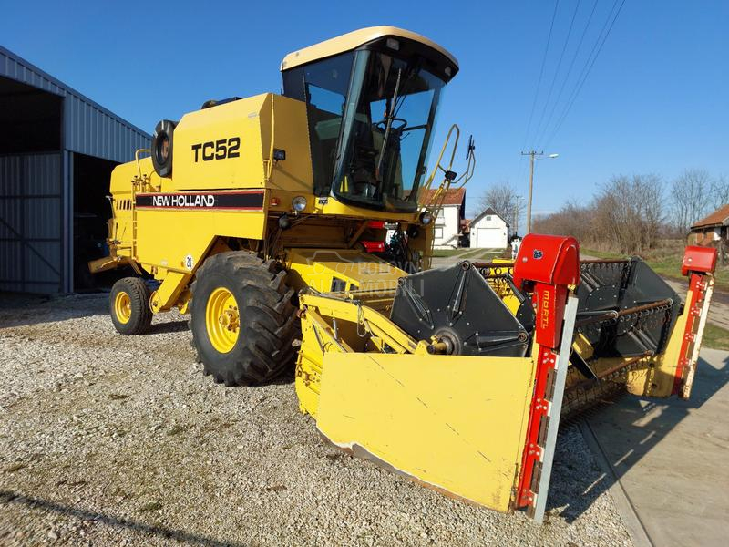 New Holland TC 52