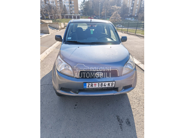 Daihatsu Terios 1.5 zadnja vuca