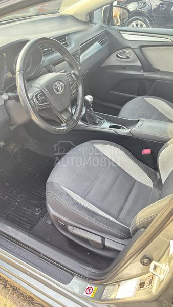 Toyota Avensis 2.0 D4D