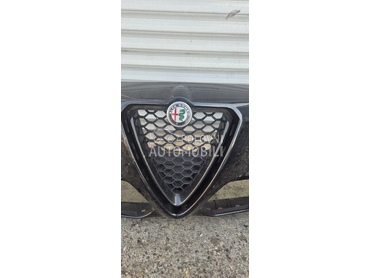 Centralna resetka branika za Alfa Romeo Stelvio