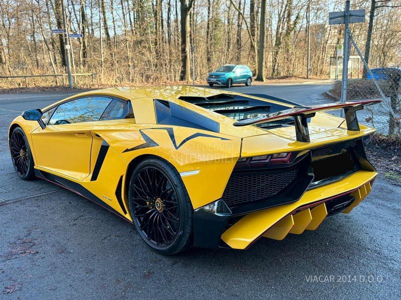 Lamborghini Aventador SV- Vazduh