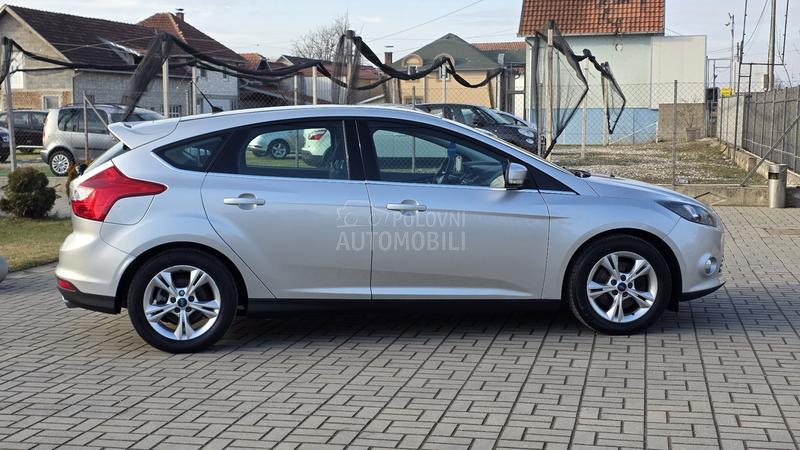 Ford Focus 1.6 TITANIUM