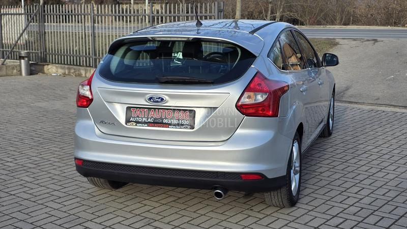 Ford Focus 1.6 TITANIUM