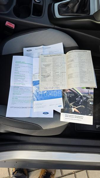 Ford Focus 1.6 TITANIUM