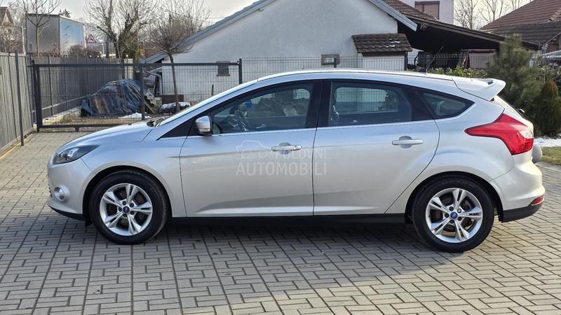 Ford Focus 1.6 TITANIUM