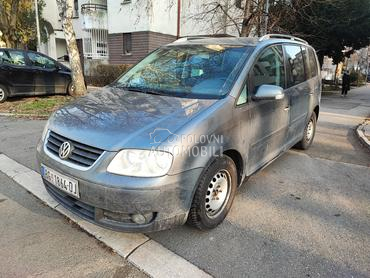 Volkswagen Touran 2.0TDI DSG