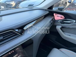 Audi e-tron 55 Quattro S-Line slika 46