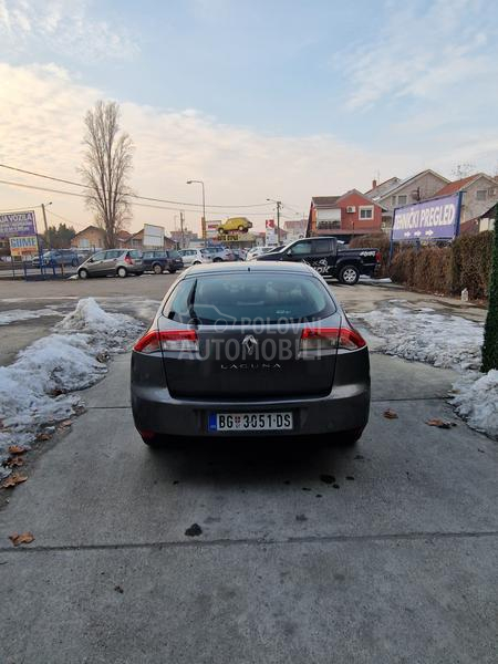 Renault Laguna BAS DOBRA